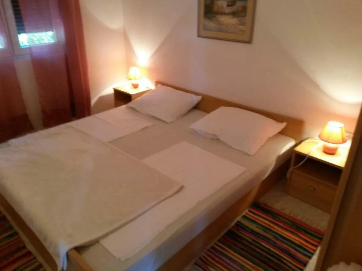 Apartments Verica Pag Town Croazia